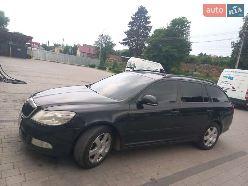 Универсал Skoda Octavia 2009 в Ужгороде