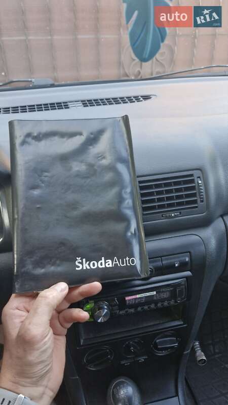 Лифтбек Skoda Octavia 2003 в Ахтырке