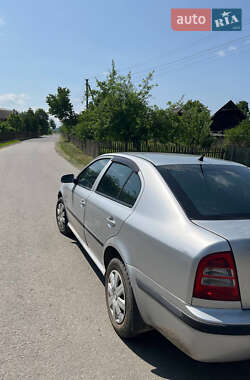 Лифтбек Skoda Octavia 2003 в Ивано-Франковске