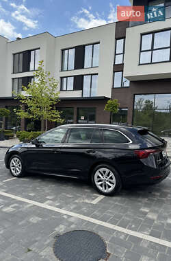 Универсал Skoda Octavia 2020 в 