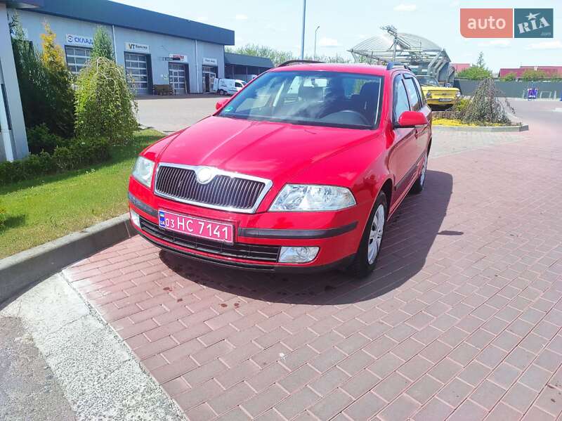 Универсал Skoda Octavia 2006 в Сарнах