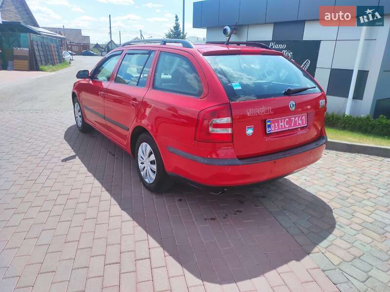 Универсал Skoda Octavia 2006 в Сарнах