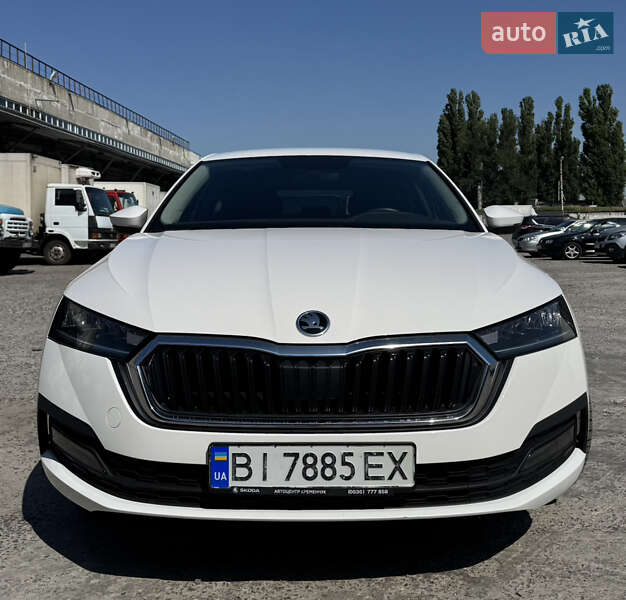 Лифтбек Skoda Octavia 2020 в 