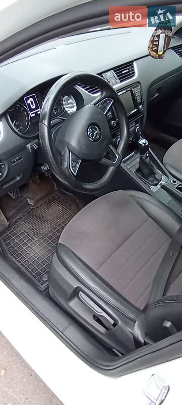 Универсал Skoda Octavia 2016 в Черкассах