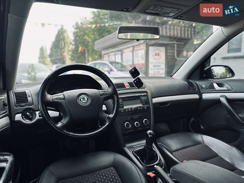 Ліфтбек Skoda Octavia 2006 в Києві