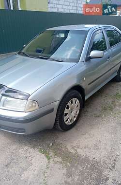 Лифтбек Skoda Octavia 2005 в Львове