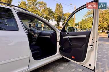 Універсал Skoda Octavia 2012 в 