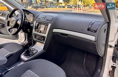 Універсал Skoda Octavia 2012 в 