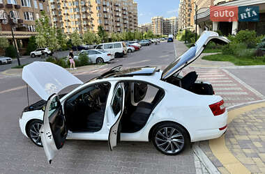 Лифтбек Skoda Octavia 2016 в 