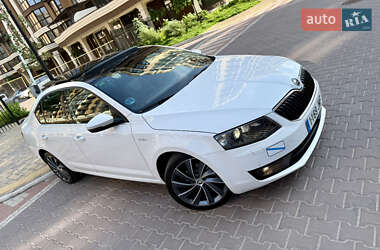 Лифтбек Skoda Octavia 2016 в 