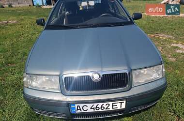 Универсал Skoda Octavia 2001 в 