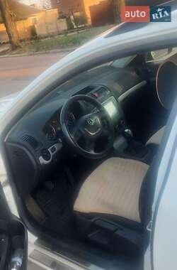 Універсал Skoda Octavia 2011 в Кропивницькому