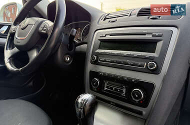 Универсал Skoda Octavia 2009 в 