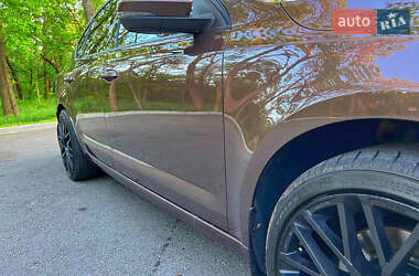 Лифтбек Skoda Octavia 2017 в 