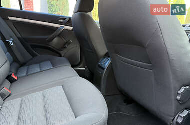 Универсал Skoda Octavia 2011 в 
