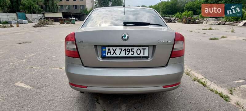 Лифтбек Skoda Octavia 2012 в Харькове