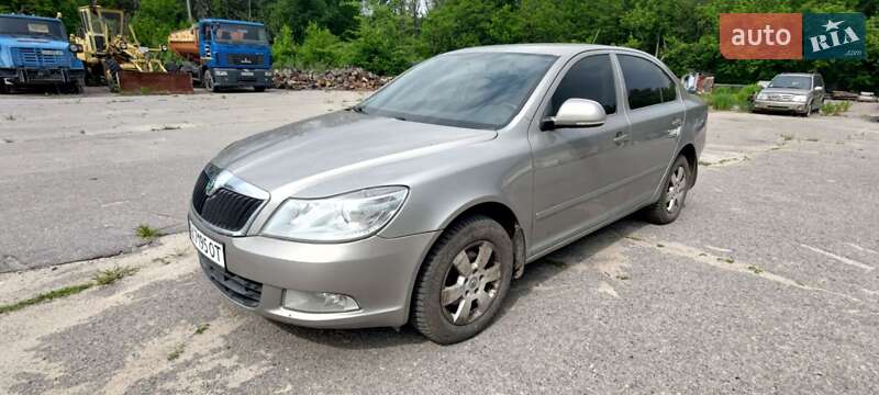 Лифтбек Skoda Octavia 2012 в Харькове