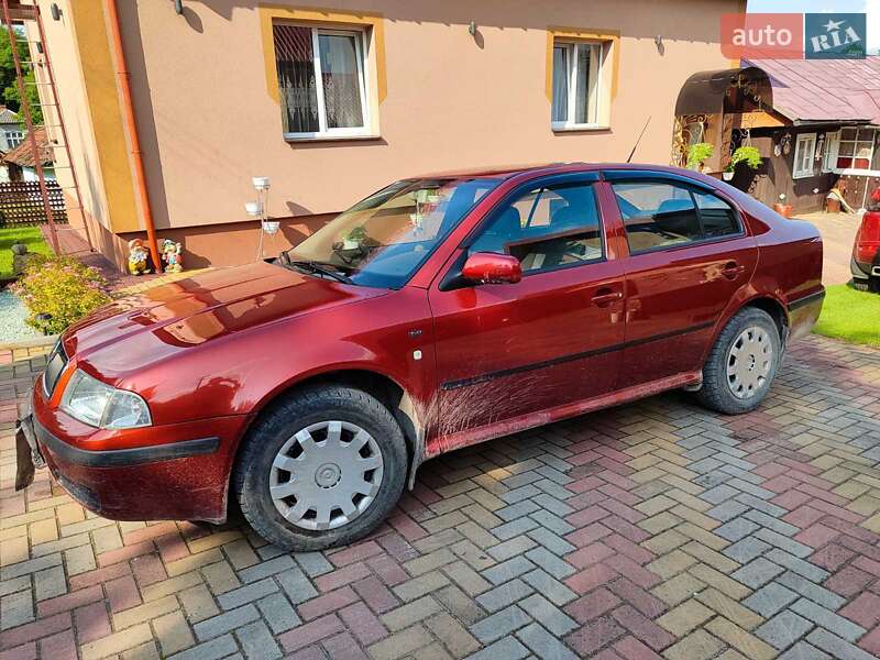Лифтбек Skoda Octavia 2001 в Львове