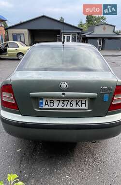 Лифтбек Skoda Octavia 2004 в 