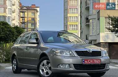 Універсал Skoda Octavia 2012 в Миколаєві