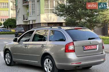 Универсал Skoda Octavia 2012 в 