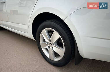 Лифтбек Skoda Octavia 2014 в 