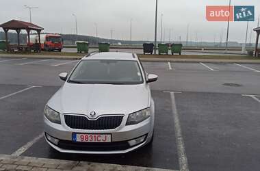 Универсал Skoda Octavia 2016 в Ровно
