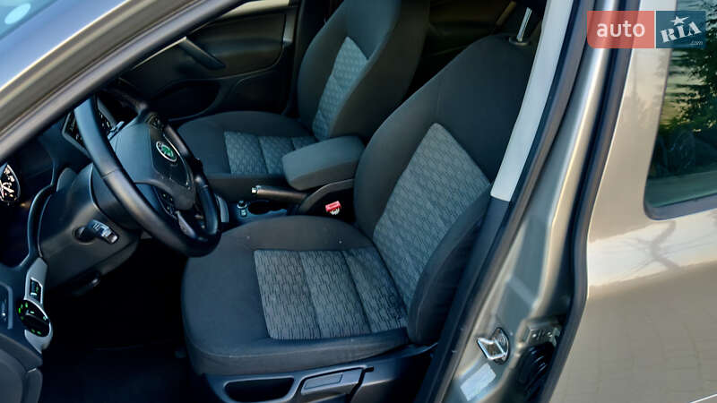 Універсал Skoda Octavia 2013 в Шепетівці