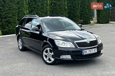 Универсал Skoda Octavia 2012 в Дубно