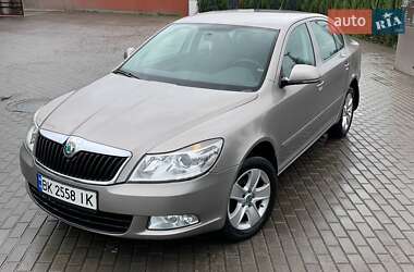 Лифтбек Skoda Octavia 2011 в Ровно