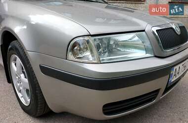 Лифтбек Skoda Octavia 2008 в 