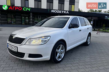Універсал Skoda Octavia 2012 в Виноградові