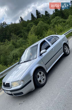 Лифтбек Skoda Octavia 2008 в 