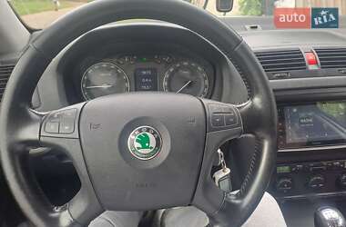 Лифтбек Skoda Octavia 2004 в 