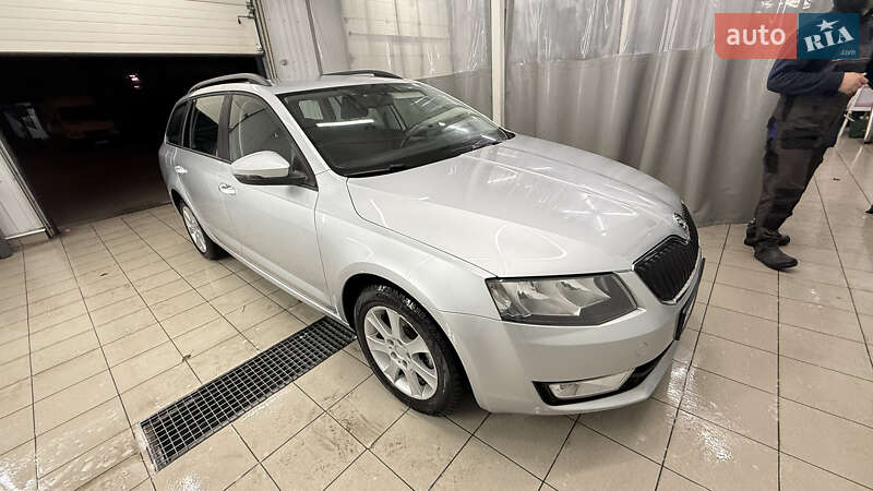 Универсал Skoda Octavia 2014 в 