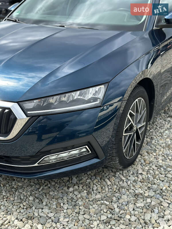 Универсал Skoda Octavia 2021 в Ивано-Франковске