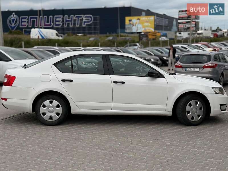 Лифтбек Skoda Octavia 2016 в Львове