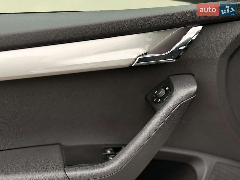 Лифтбек Skoda Octavia 2016 в Львове