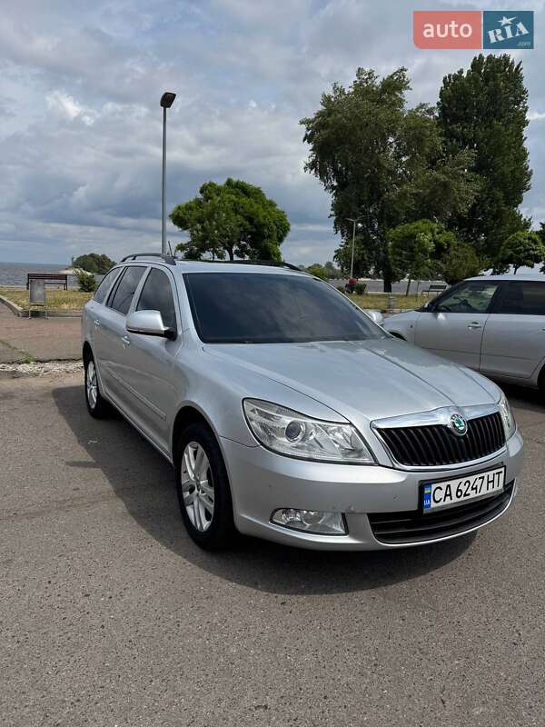 Універсал Skoda Octavia 2012 в Черкасах фото 4 Універсал Skoda Octavia 2012 в Черкасах