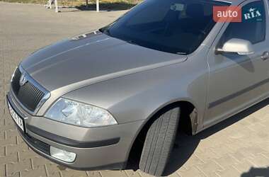 Лифтбек Skoda Octavia 2007 в 