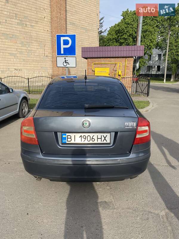 Лифтбек Skoda Octavia 2008 в Зенькове