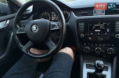 Лифтбек Skoda Octavia 2014 в 