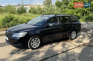 Універсал Skoda Octavia 2011 в Надвірній