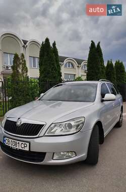 Универсал Skoda Octavia 2010 в Козельце