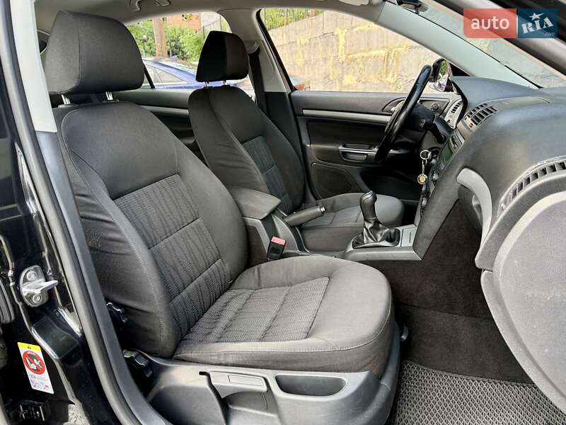 Лифтбек Skoda Octavia 2010 в Харькове