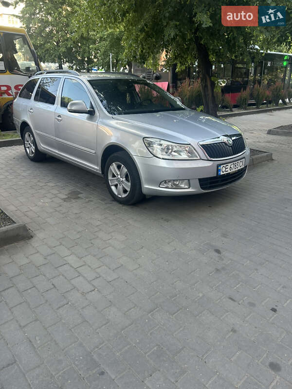 Универсал Skoda Octavia 2010 в Сумах