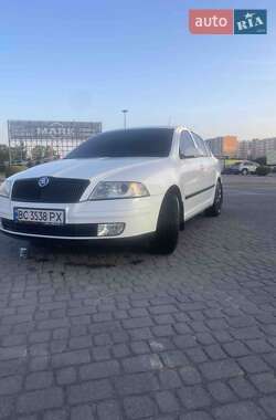 Лифтбек Skoda Octavia 2006 в Львове