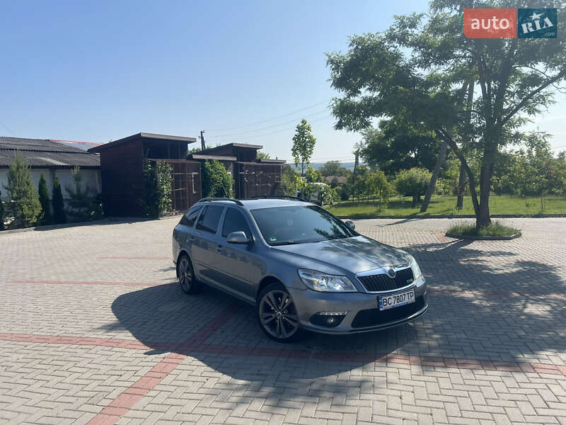 Универсал Skoda Octavia 2012 в Золочеве