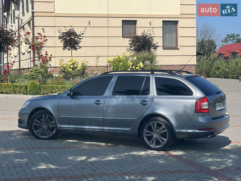 Универсал Skoda Octavia 2012 в Золочеве