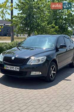 Лифтбек Skoda Octavia 2010 в Одессе